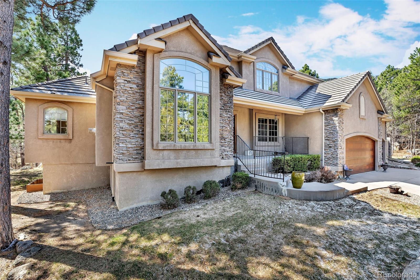 583 Silver Oak Grove