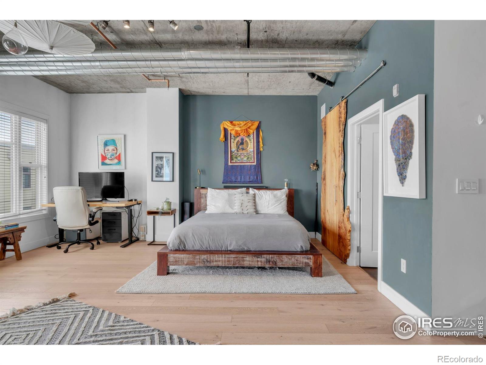 3301 Arapahoe Avenue 405