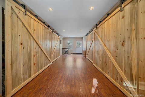 listing image 44