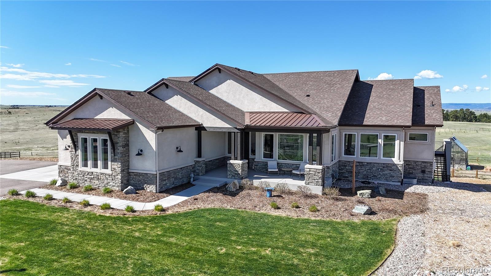 220 High Meadows Loop