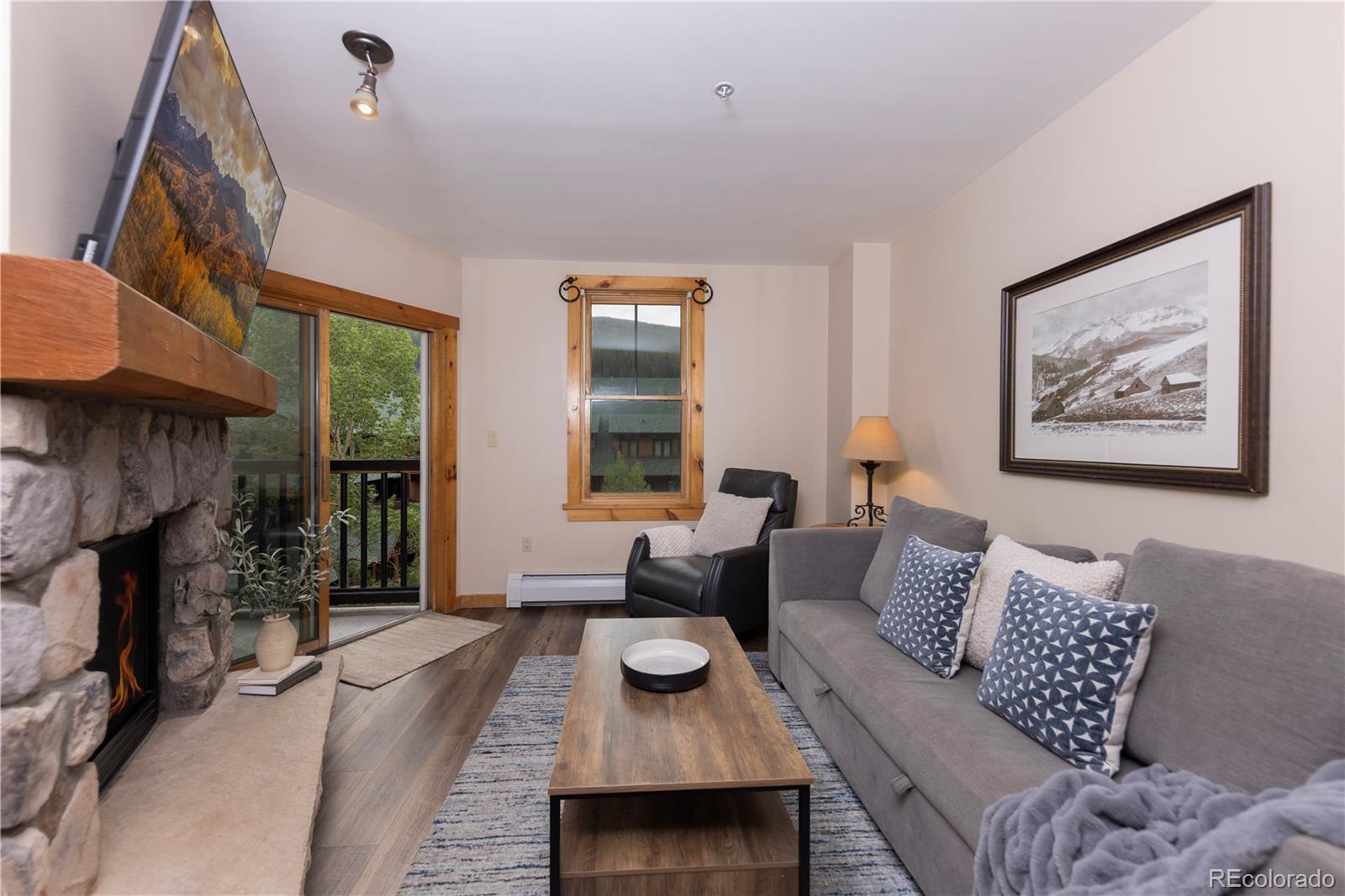 100 Dercum Square 8372