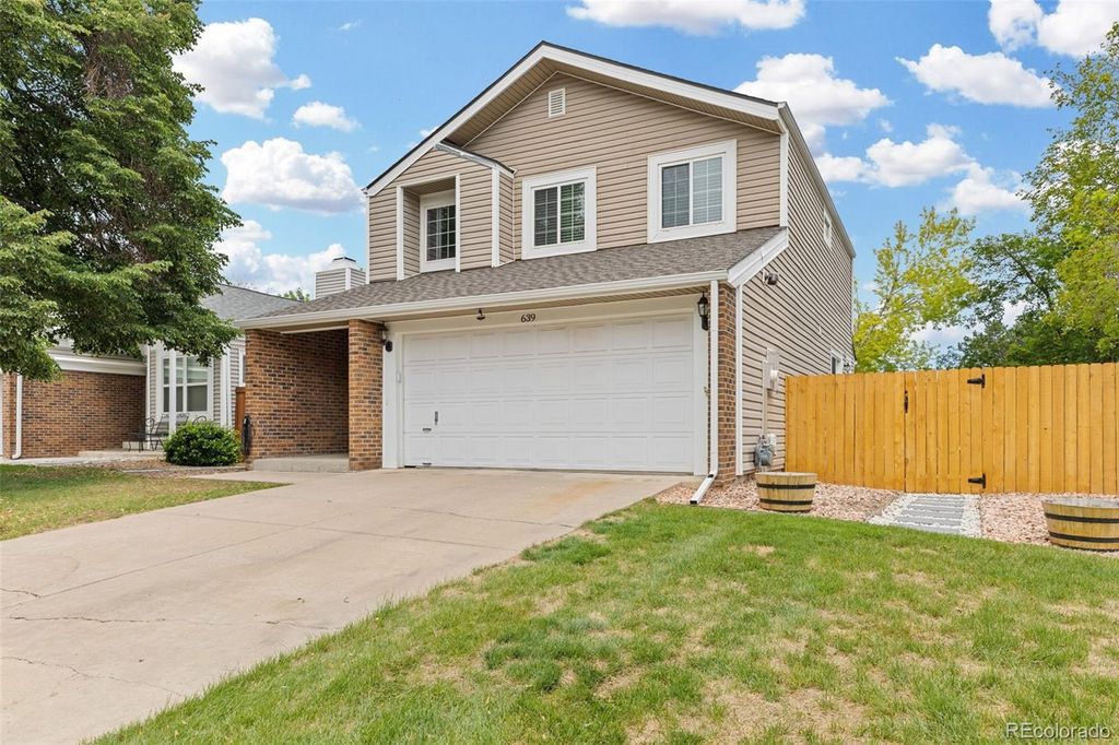 Photo of 639 W Jamison Circle, Littleton, CO 80120 (MLS # 8660188)