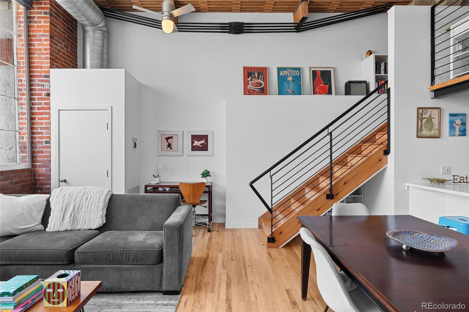 1090 Cherokee Street 301