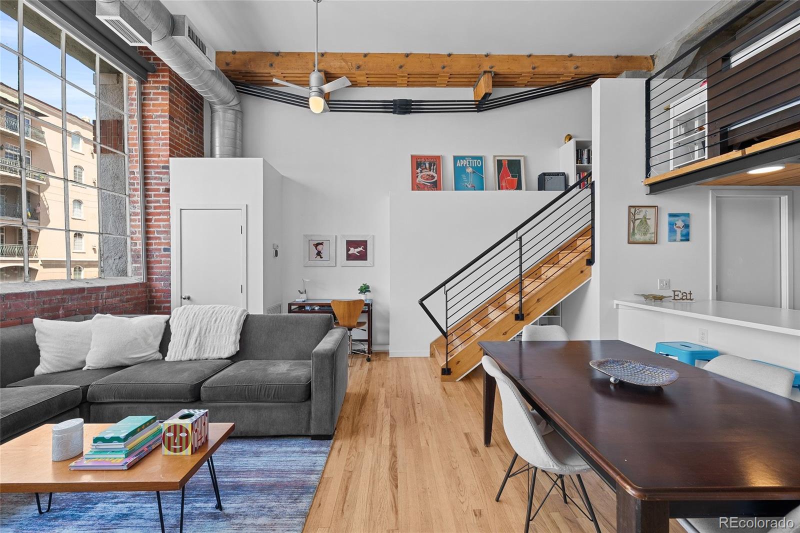 1090 Cherokee Street 301