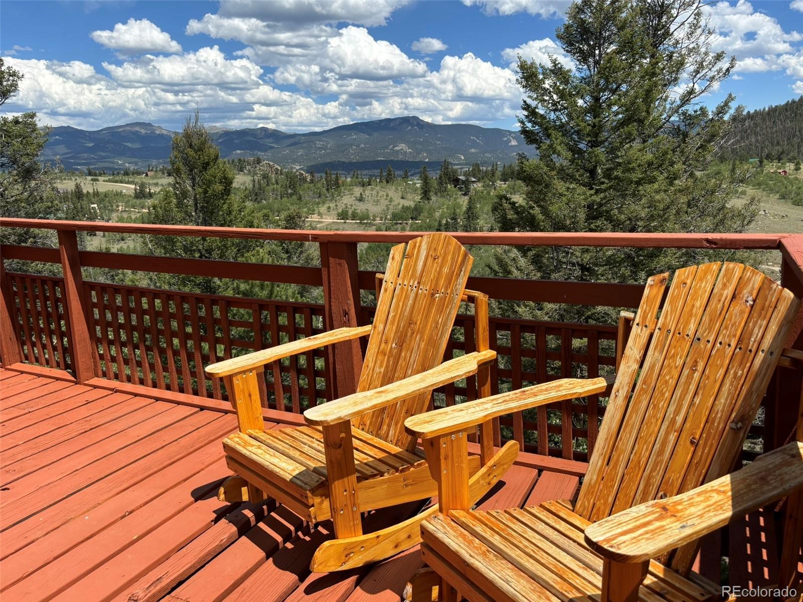 2138 Overland Circle