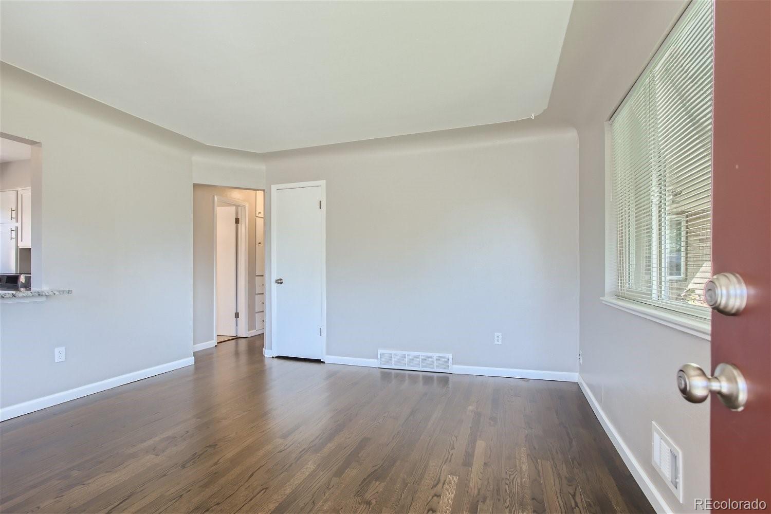 8623 W 54th Place