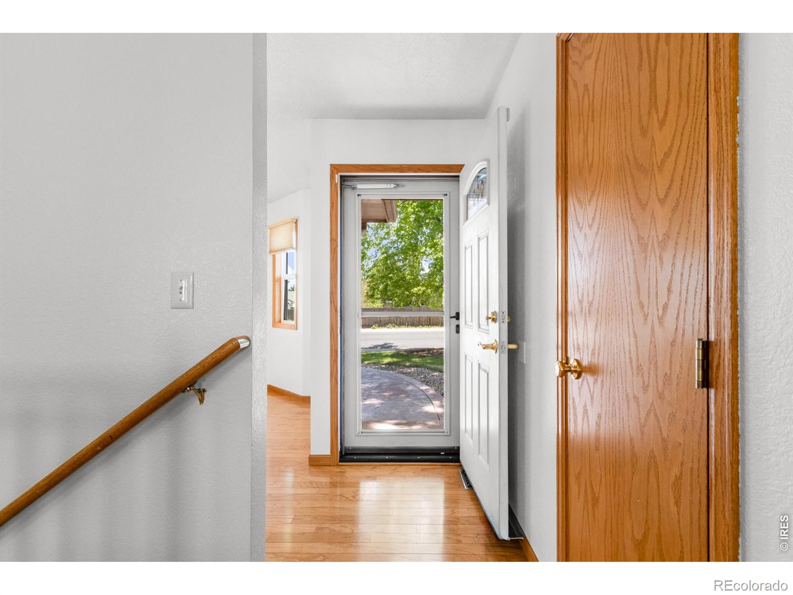 207 N 44th Avenue
