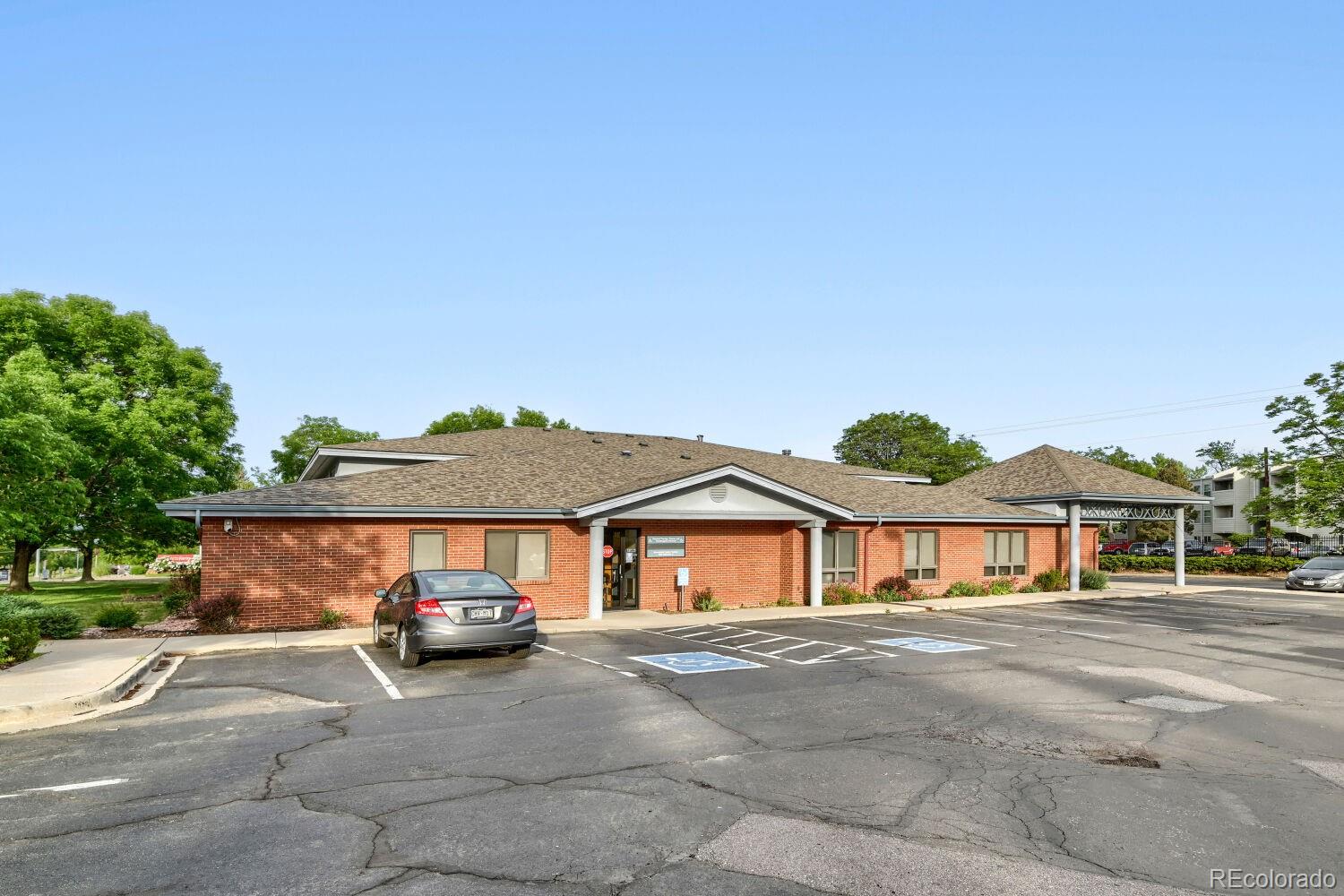 1420 W Midway Boulevard