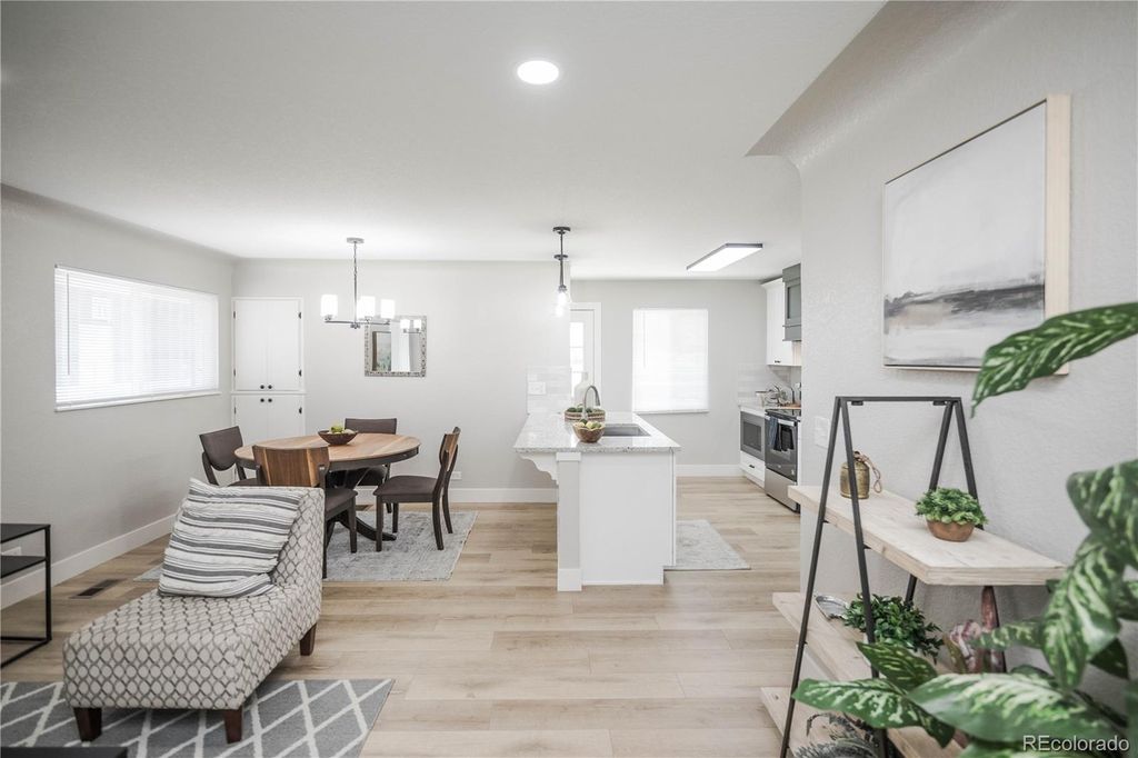 Photo of 3690 Leyden Street, Denver, CO 80207 (MLS # 8261624)
