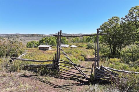 2586 26 1/10 Road Gateway CO 81522