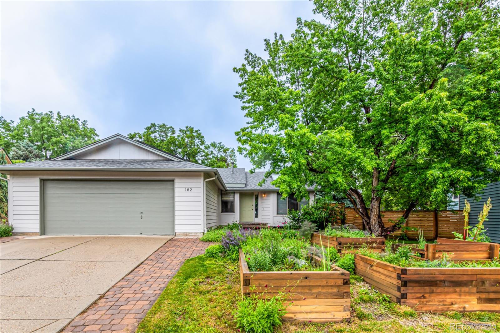 182 Lois Circle