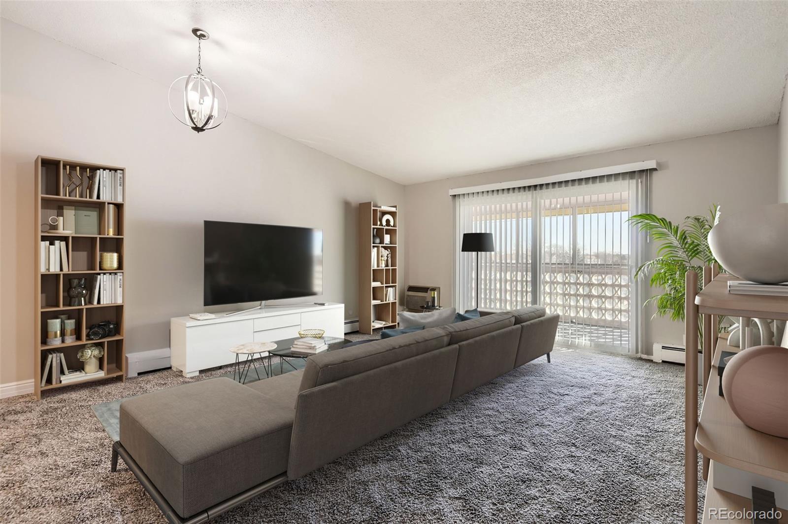 720 S Clinton Street 2D