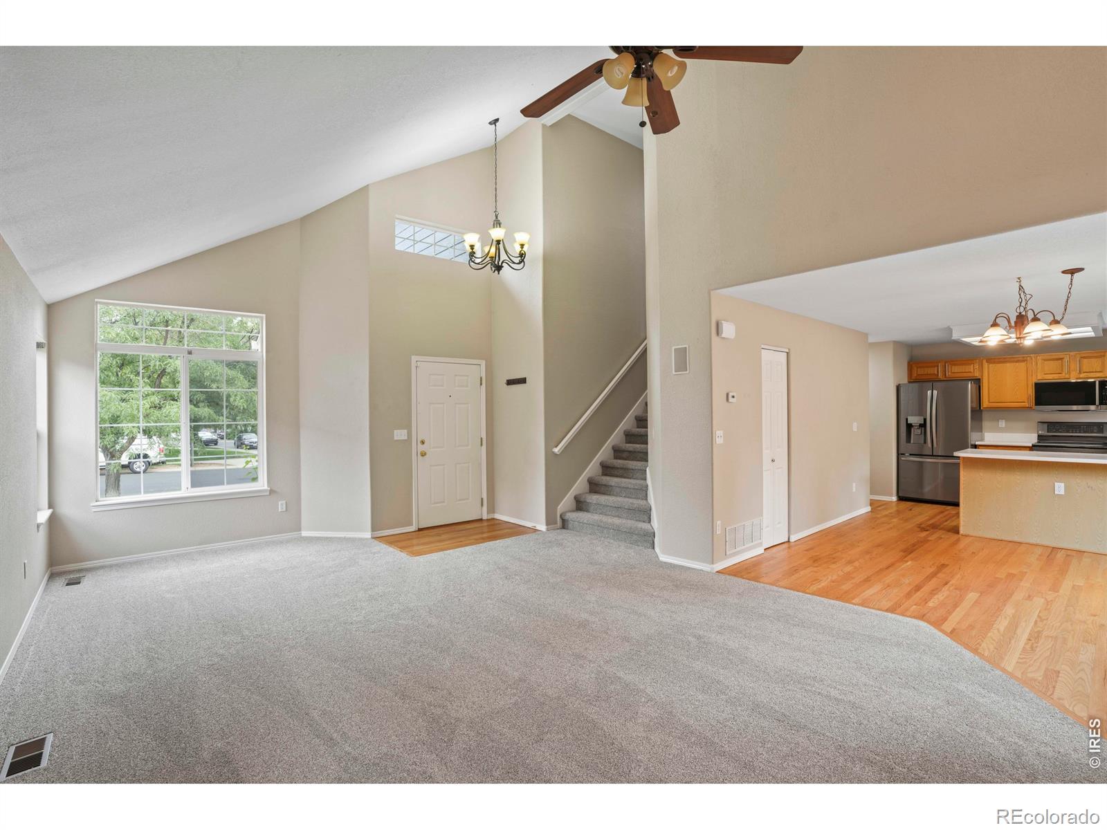 3854 Foothills Drive