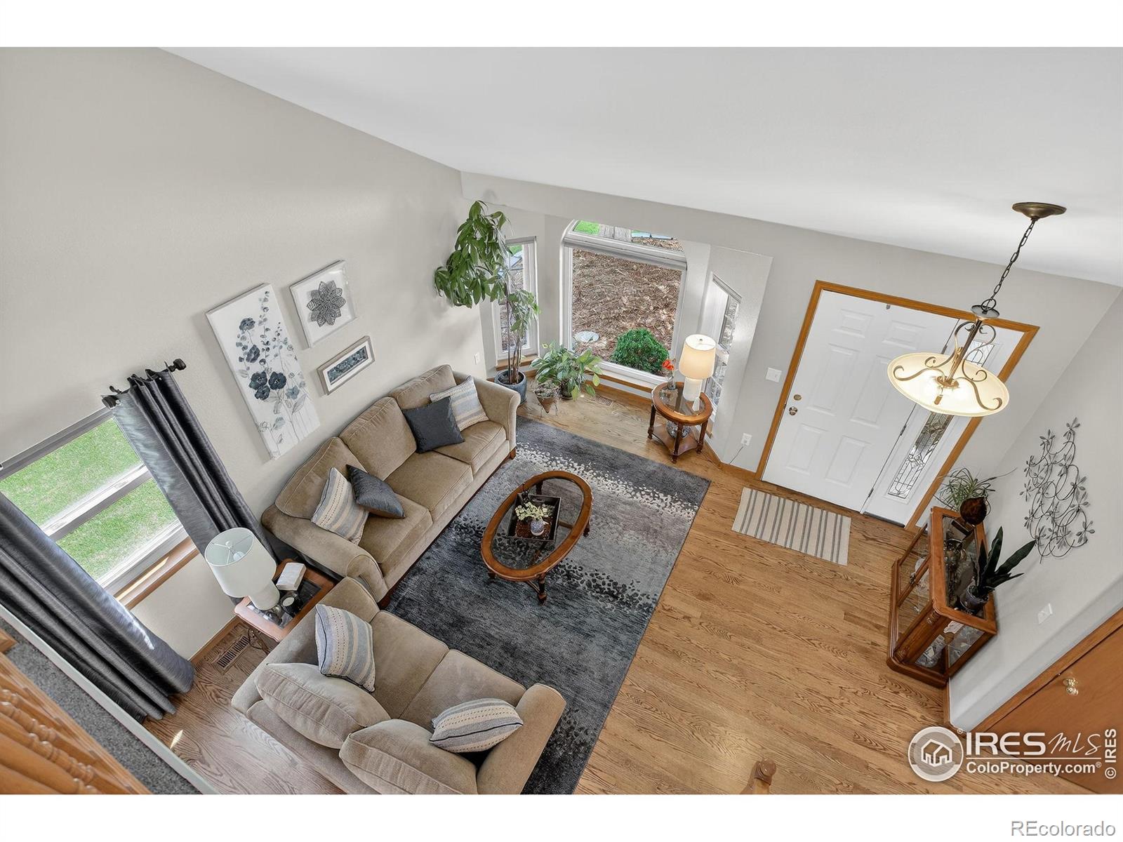 878 S 14th Avenue