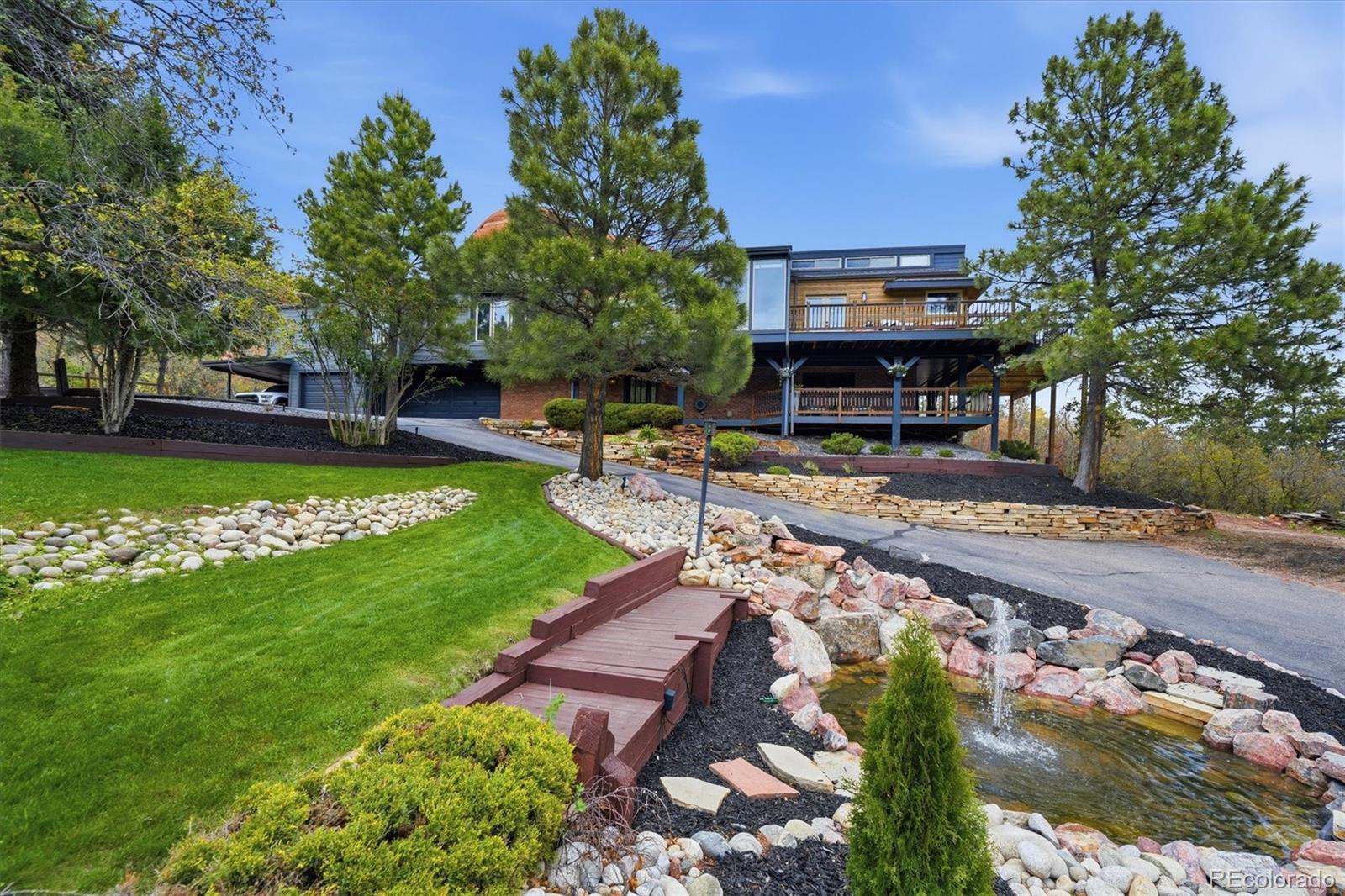 6195 Apache Drive
