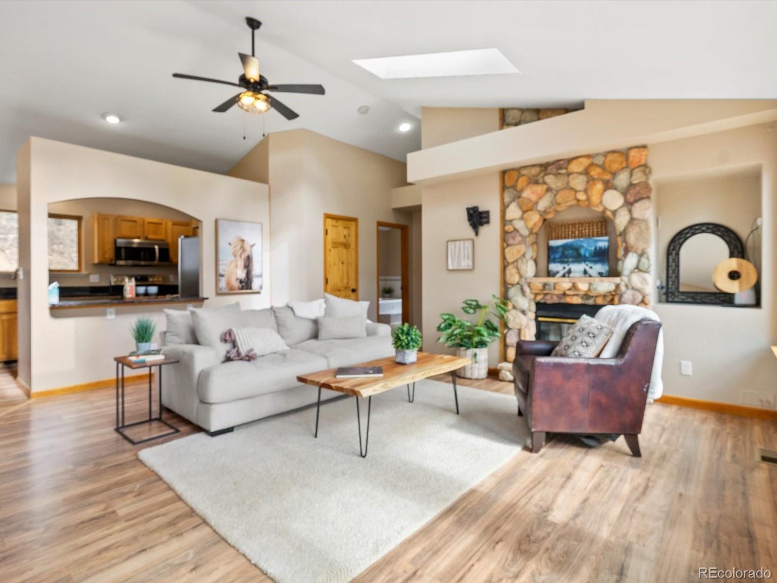 8892 Martin Lane