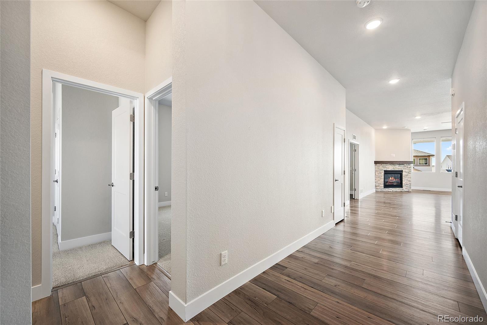 6950 Enclave Vista Loop