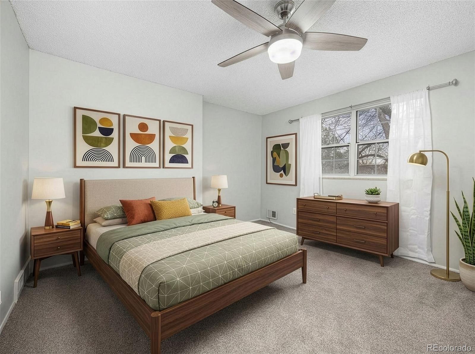 5707 S Lowell Boulevard