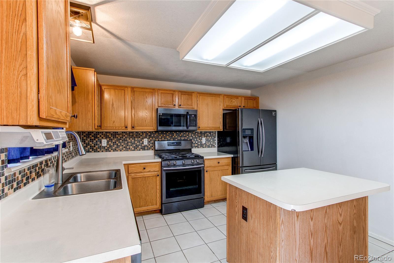 5325 Coyote Drive
