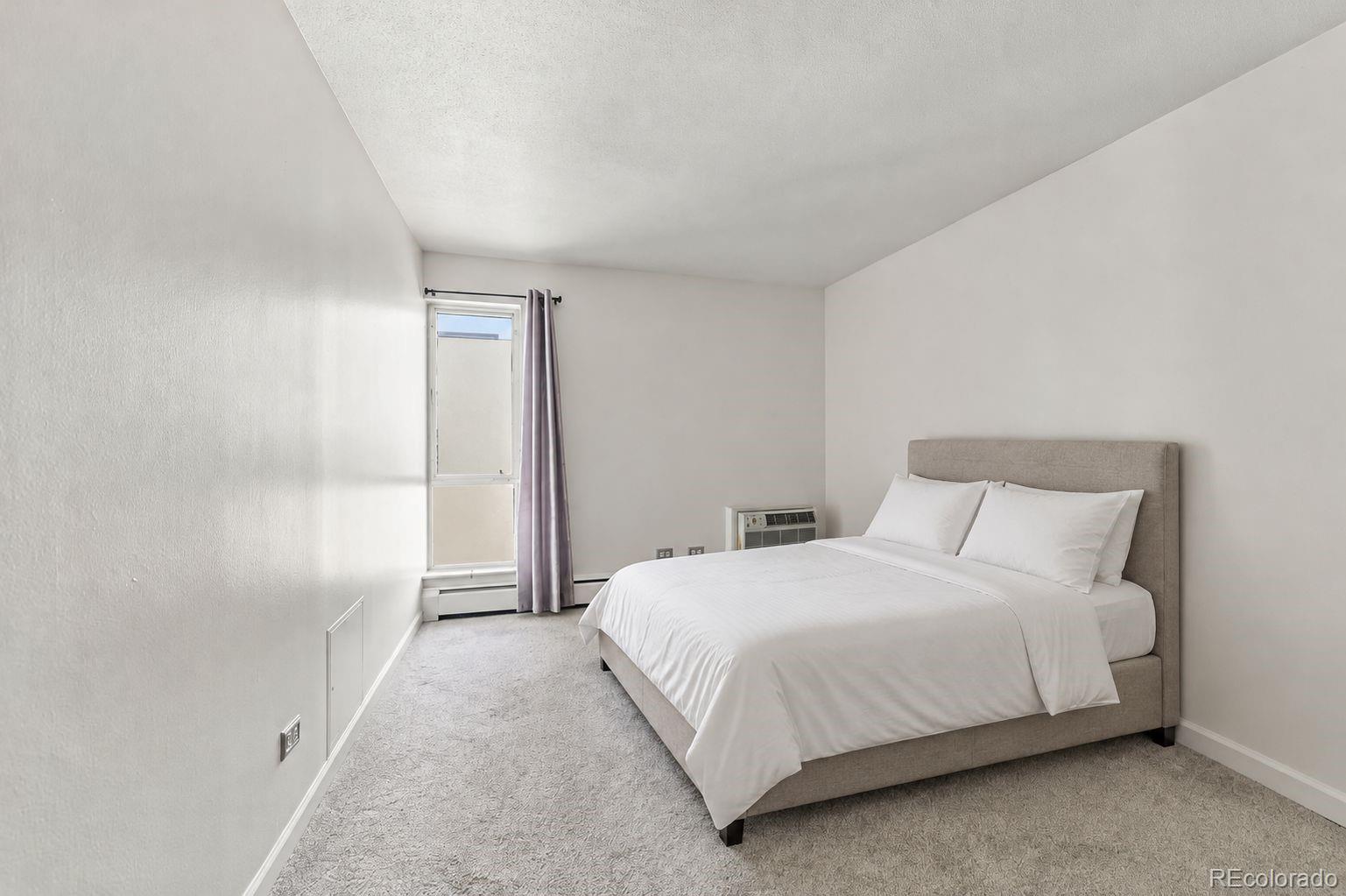 955 Eudora Street 607E