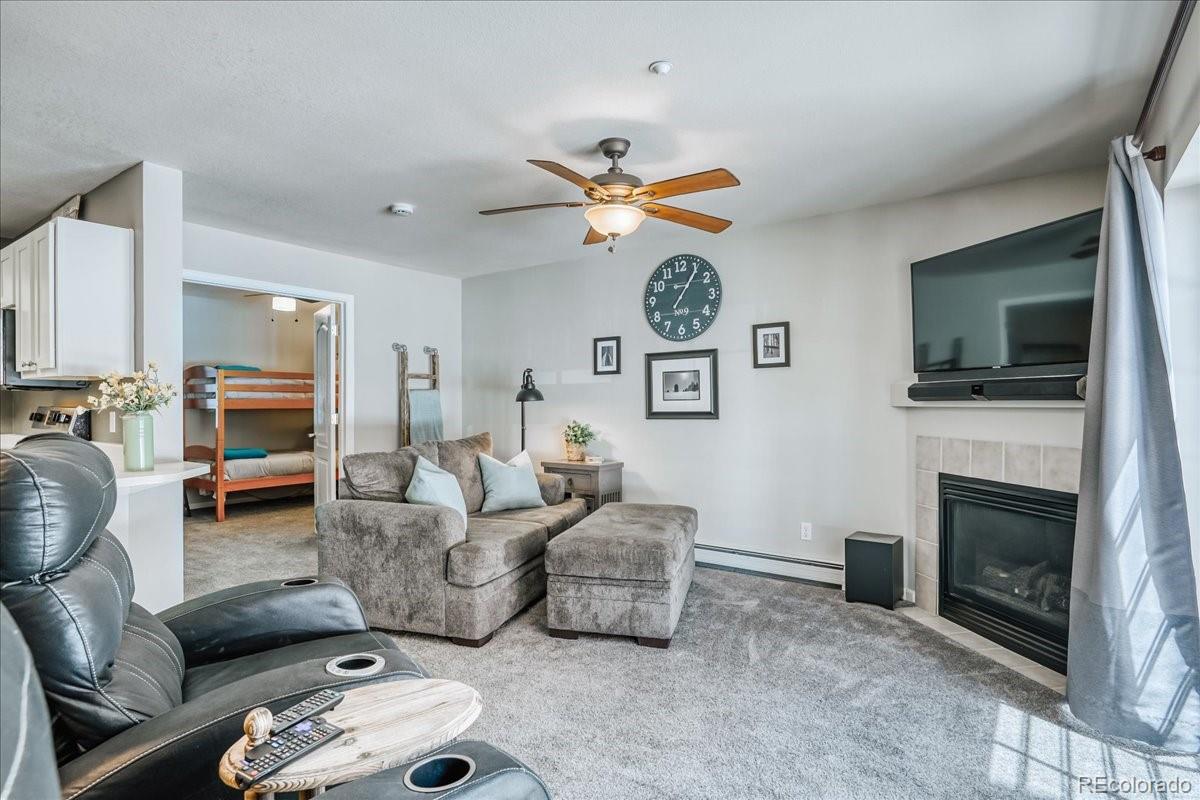 203 Pelican Circle 1409