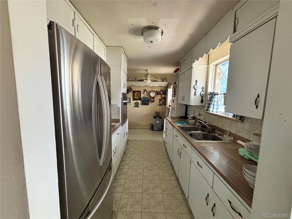 Photo of 7600 S Kit Carson Drive, Centennial, CO 80122 (MLS # 8535744)