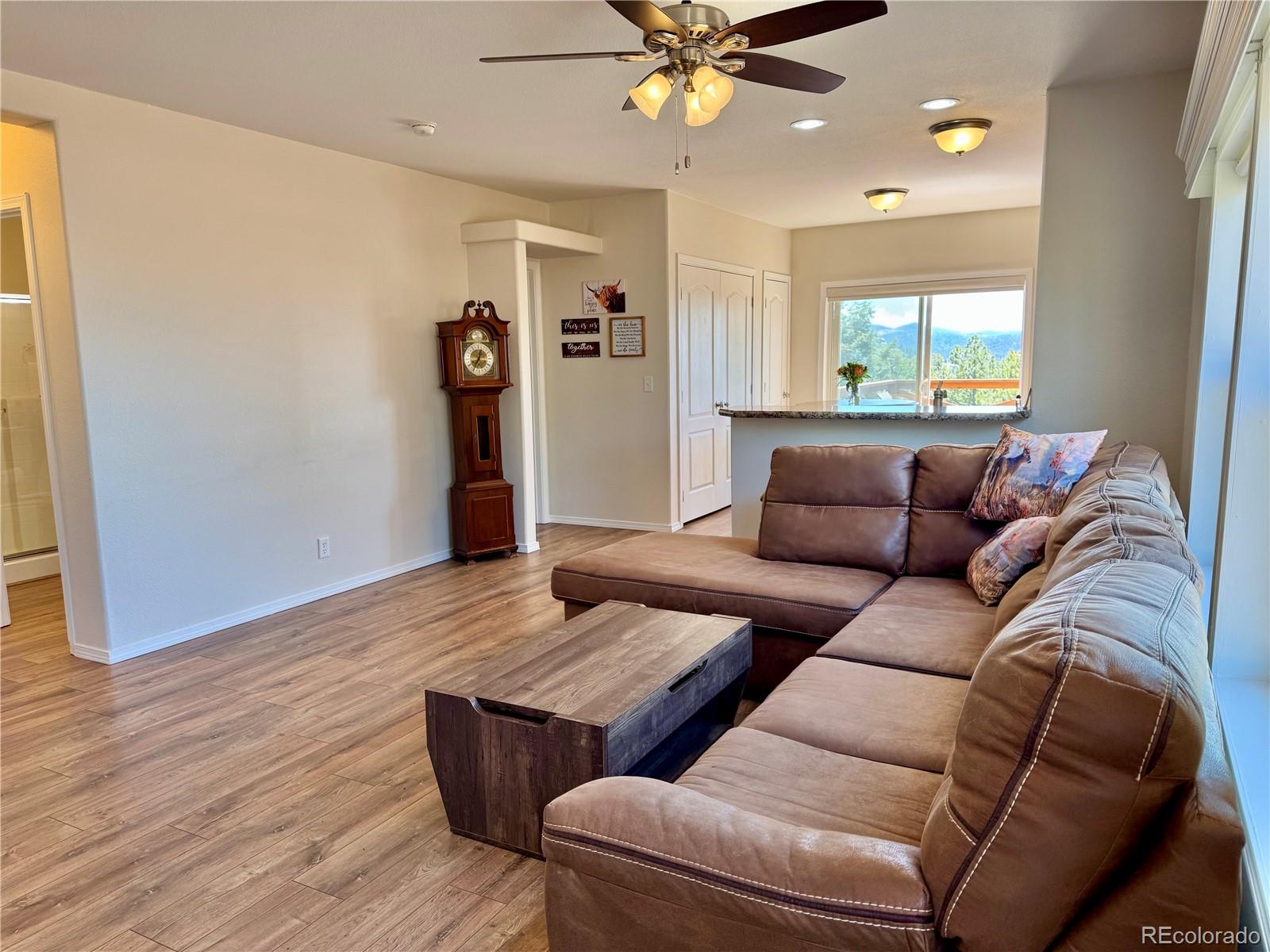 28 E Nevada Circle, Florissant, CO, 80816 4 28 E Nevada Circle