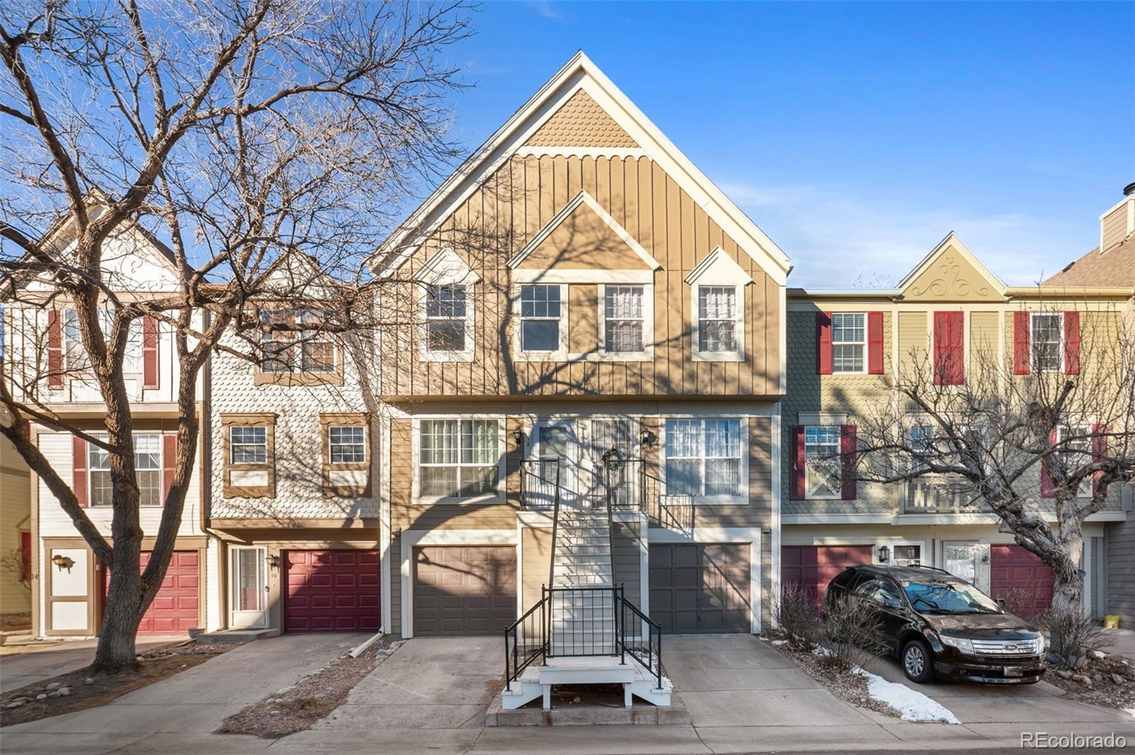 1811 S Quebec Way 12