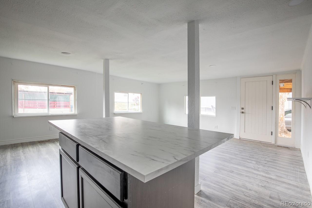 2100 W 100th 513, Thornton, CO, 80260 3 2100 W 100th 513