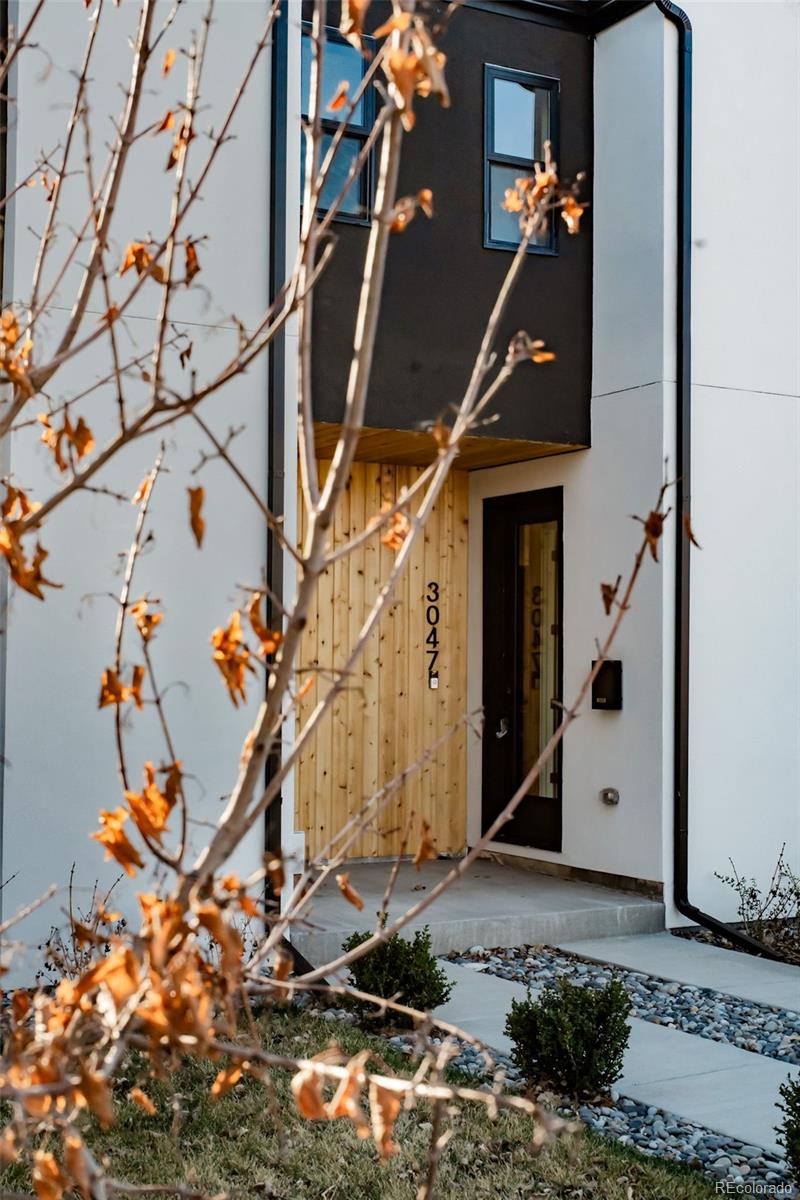 3047 S Cherokee Street