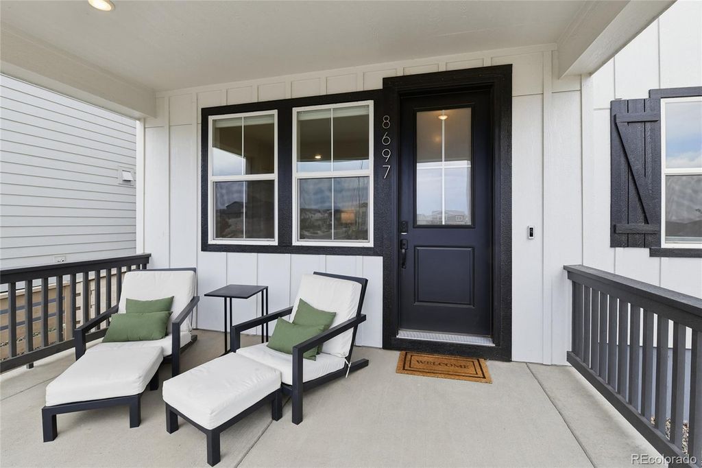 Photo of 8697 Middle Fork Street, Littleton, CO 80125 (MLS # 8184469)