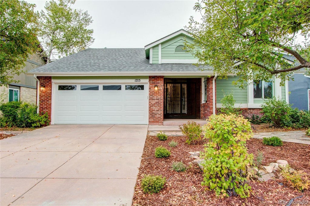 Photo of 1715 Daphne Street, Broomfield, CO 80020 (MLS # 2703154)