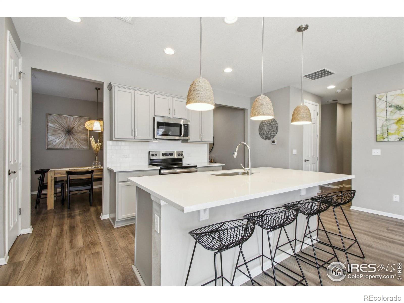 9914 Truckee Street, Commerce City, CO, 80022 4 9914 Truckee Street