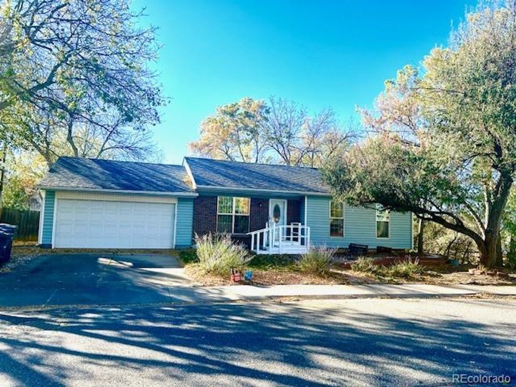 Photo of 1009 Acadia Avenue, Lafayette, CO 80026 (MLS # 2932863)