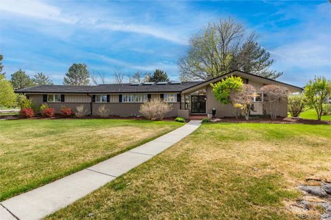 Photo of 30 Fairway Lane, Littleton, CO 80123 (MLS # 1854389)