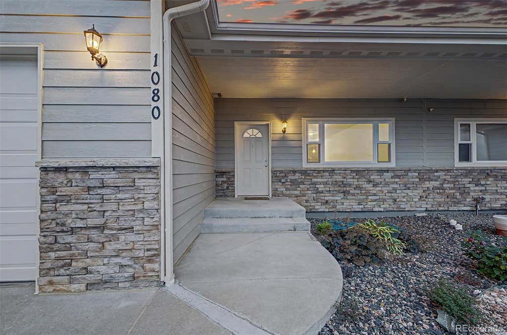 Photo of 1080 Viewridge Road, Bennett, CO 80102 (MLS # 5381992)