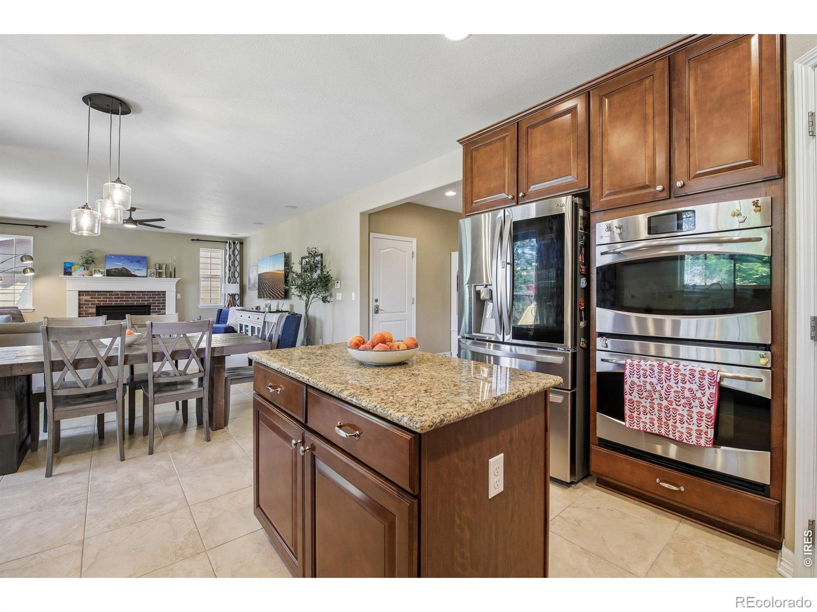 1413 Graham Circle