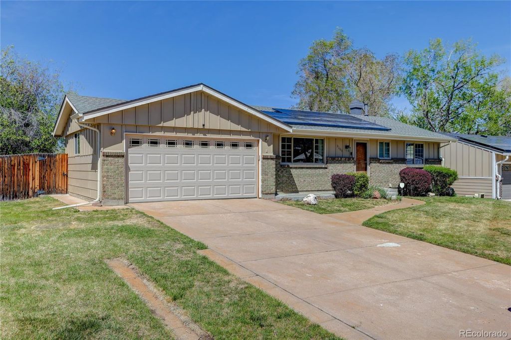 Photo of 9369 W Alabama Drive, Lakewood, CO 80232 (MLS # 5395806)