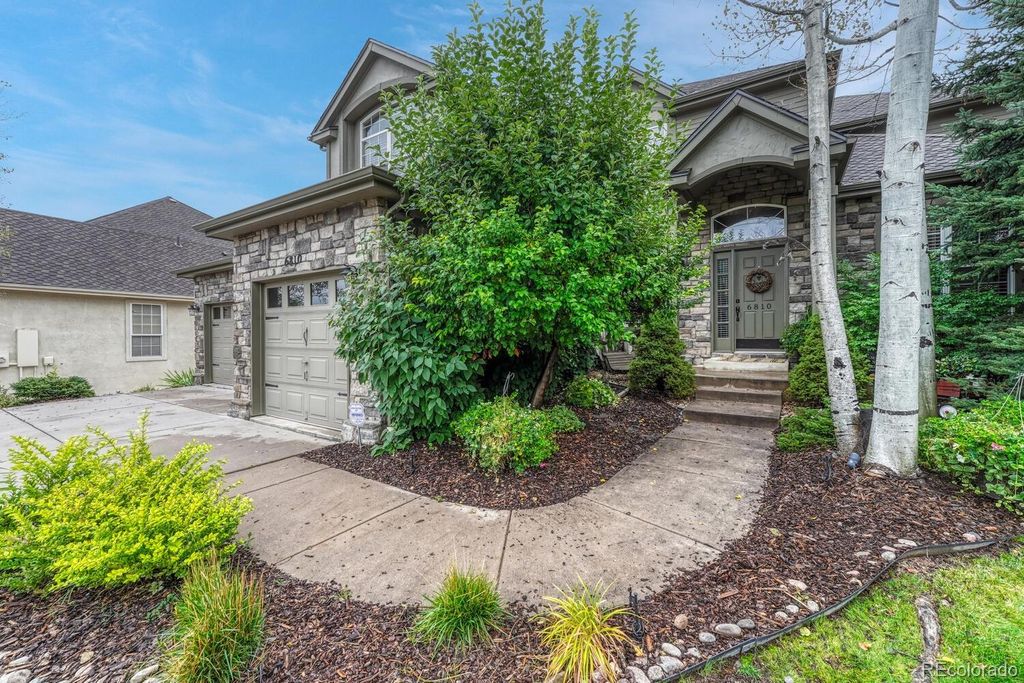 Photo of 6810 Brendon Place, Castle Pines, CO 80108 (MLS # 5666294)