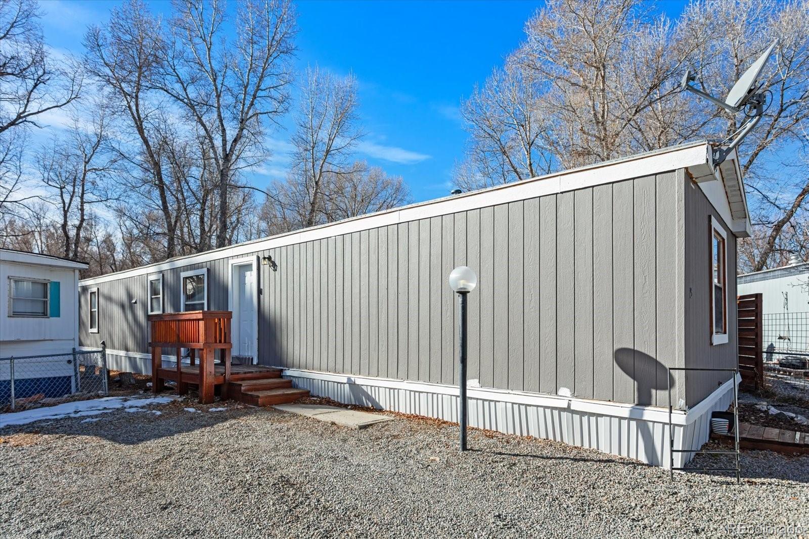 611 W Main Street 15