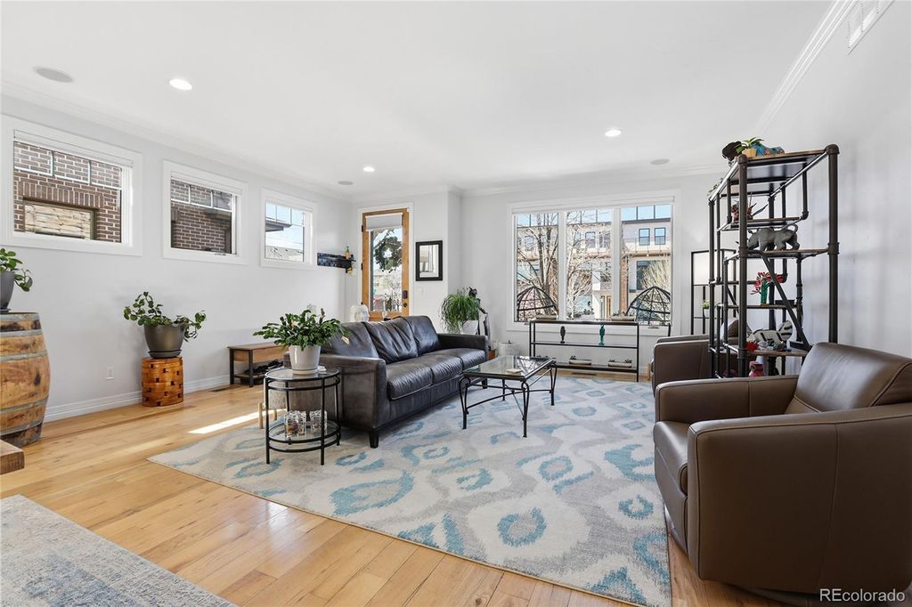 Photo of 66 S Jackson Street, Denver, CO 80209 (MLS # 2315971)