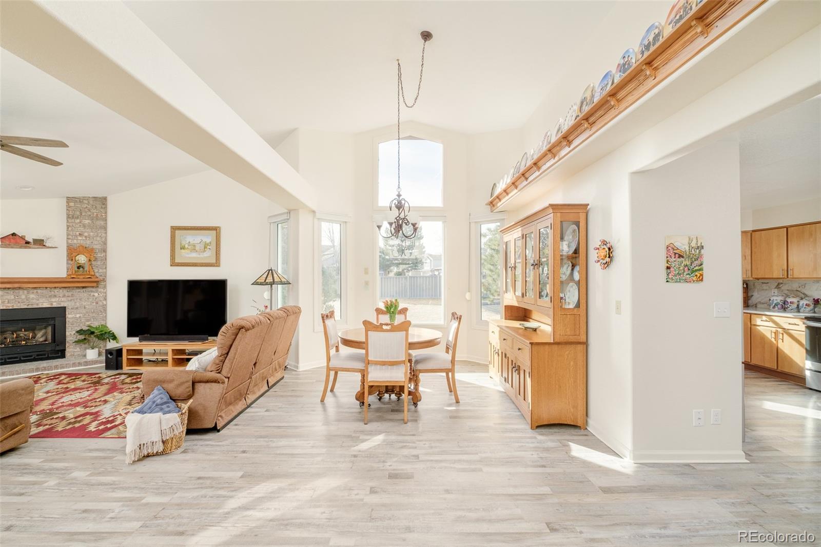 9670 W La Salle Avenue