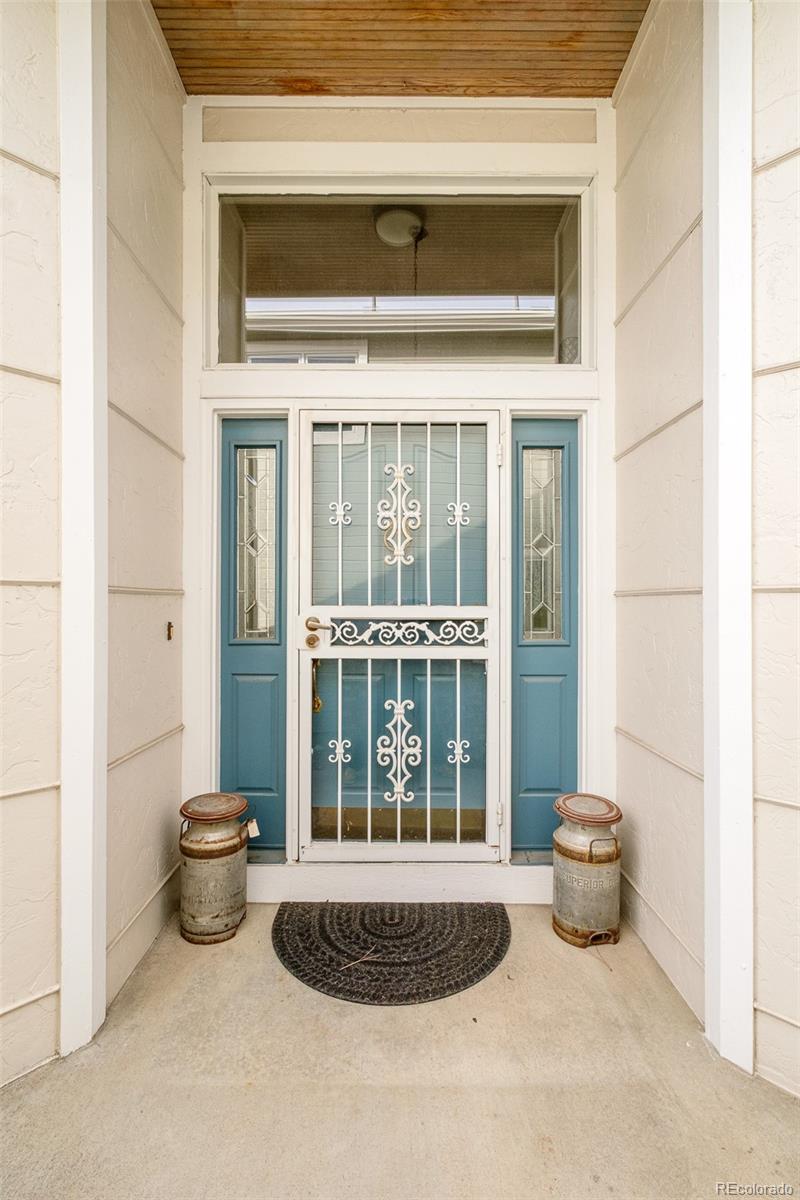 9670 W La Salle Avenue