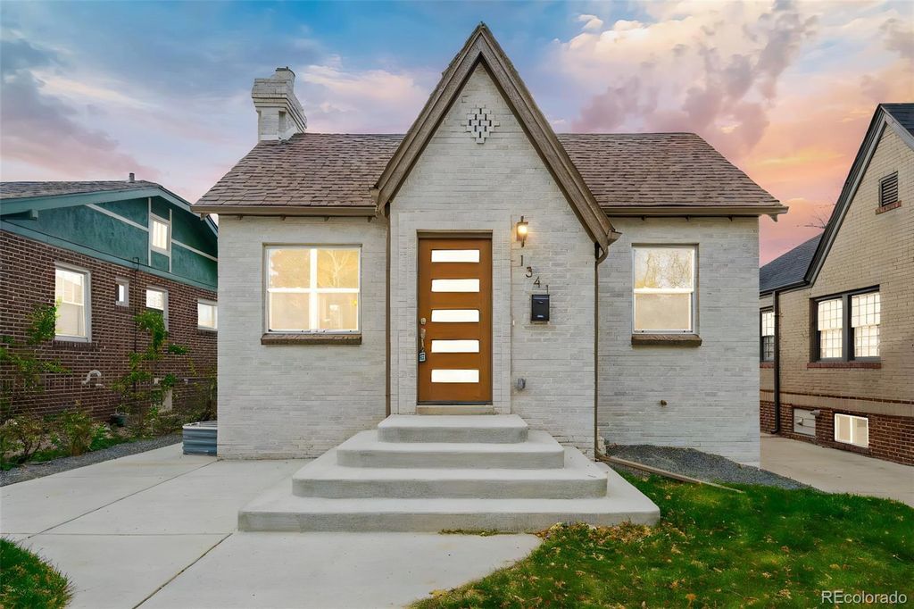 Photo of 1341 Eudora Street, Denver, CO 80220 (MLS # 7798884)