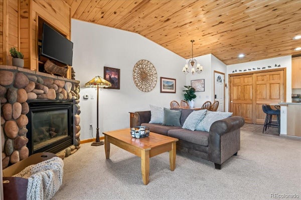 205 BELLA VISTA CT # 312, GRAND LAKE, CO 80447 - Image ff79c1392ed67f65dd9481a8a8c6ff7a/4076204362