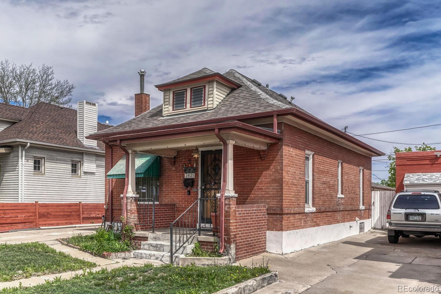 2421 W 38th Avenue