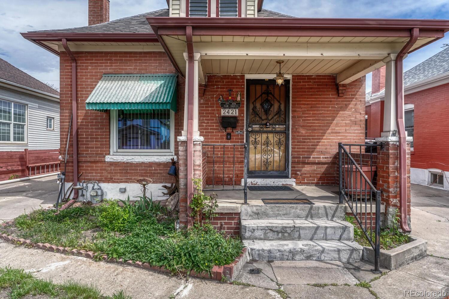 2421 W 38th Avenue