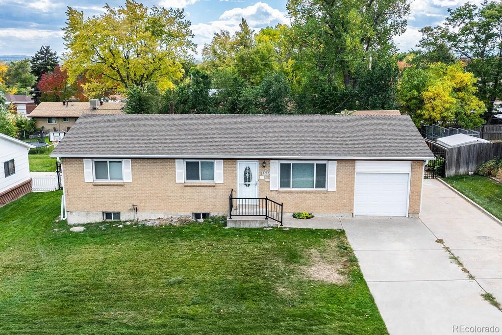 Photo of 3288 W Tufts Avenue, Englewood, CO 80110 (MLS # 2779717)