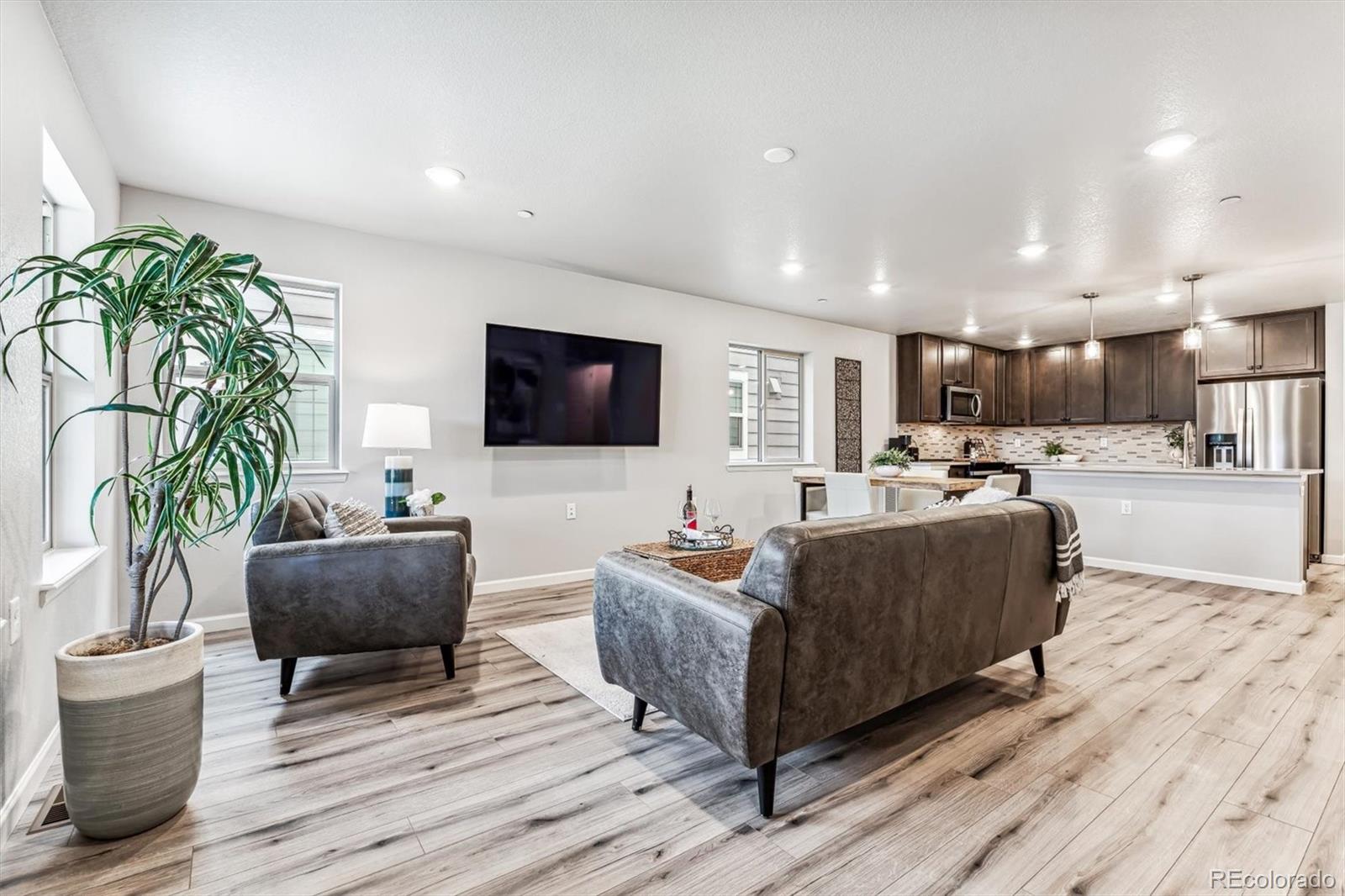 125 Mesa Way