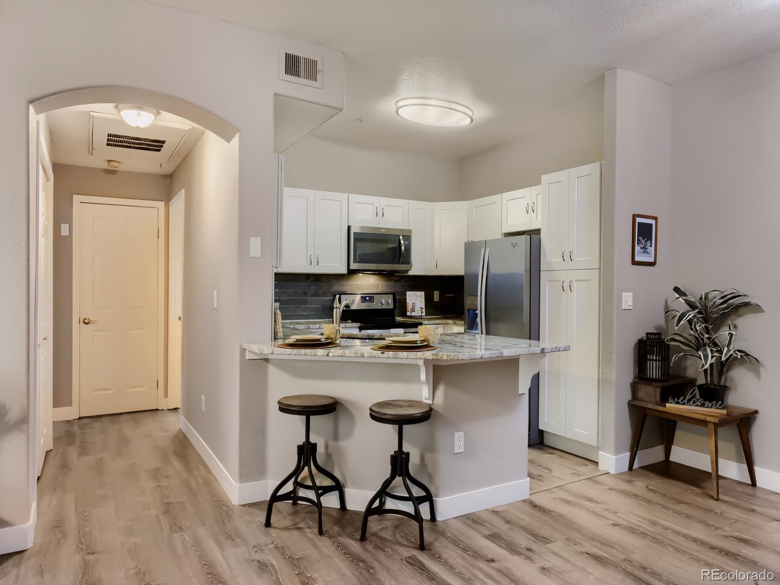 1672 W Canal Circle 415